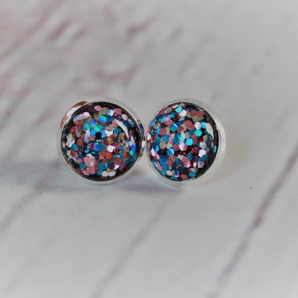 Swanky Coconut Jewelry - Silver 12mm Glitter Earrings💋
